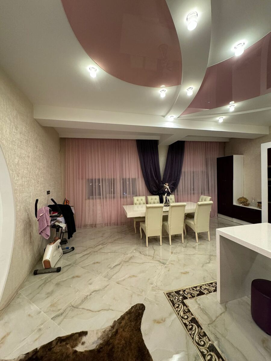 Satılır 3 otaqlı yeni tikili 185 m² — Mənzil, Bakı (10)