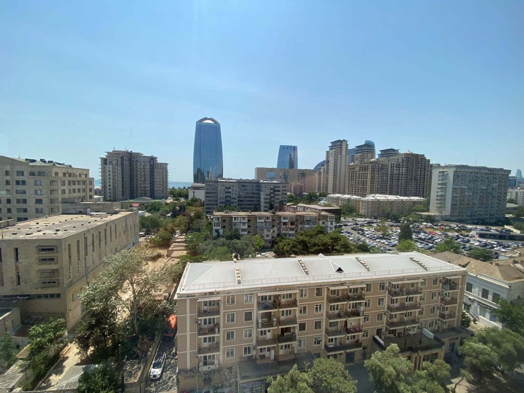 Satılır 4 otaqlı yeni tikili 210 m² — Mənzil, Bakı (5)