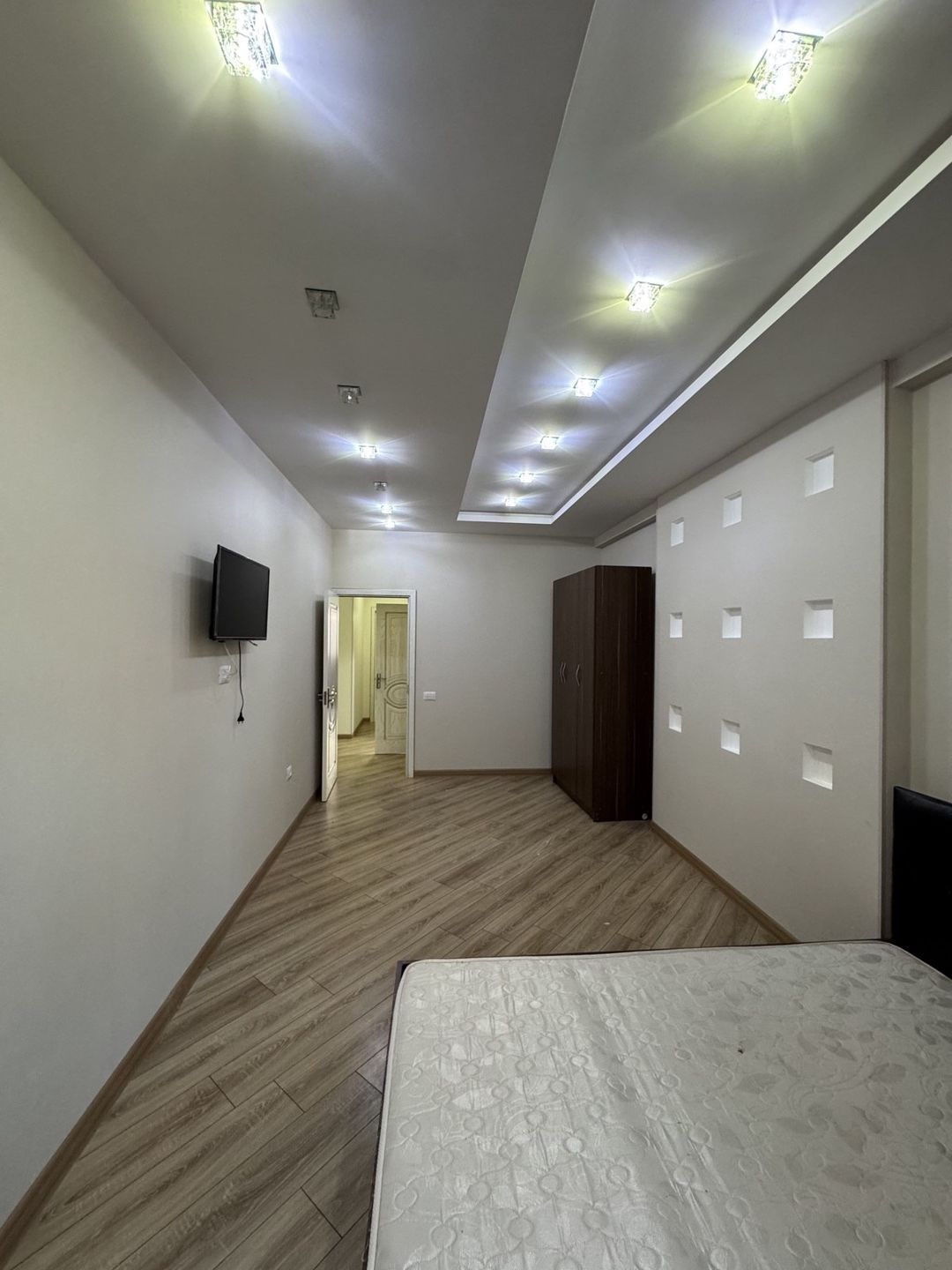 İcarəyə verilir 3 otaqlı yeni tikili 120 m² — Mənzil, Bakı (5)