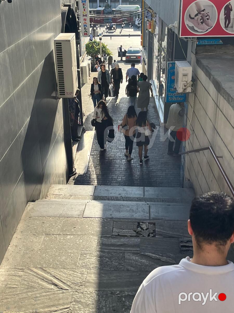 2-otaqlı mənzil, Neftçilər m., 50 m² — Daşınmaz əmlak, Bakı (4)