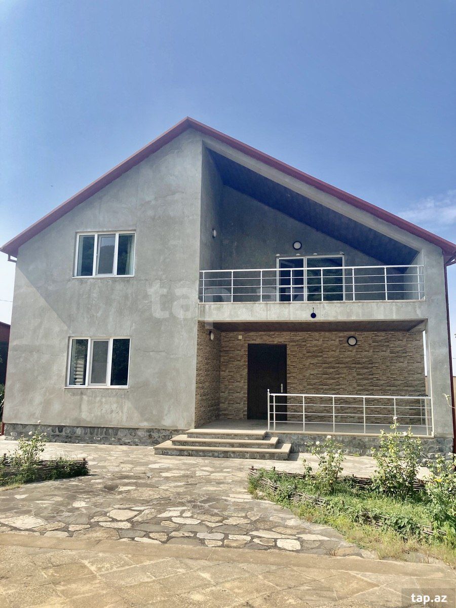 Bağ evi kirayə verilir, Qax r. — Daşınmaz əmlak, Qax
