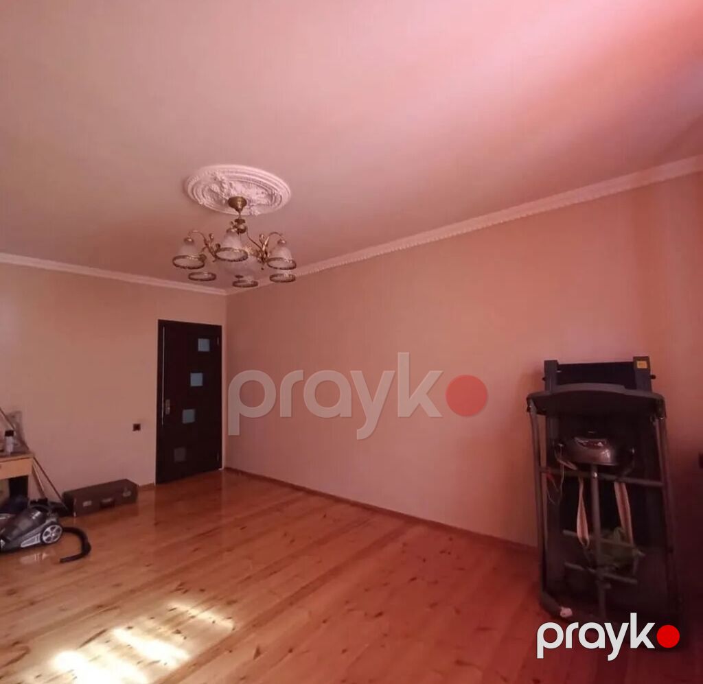 Ramani Savxoz sosial binalara yaxin 3 otaqli temirli esyali adelni — Mənzil, Bakı (9)