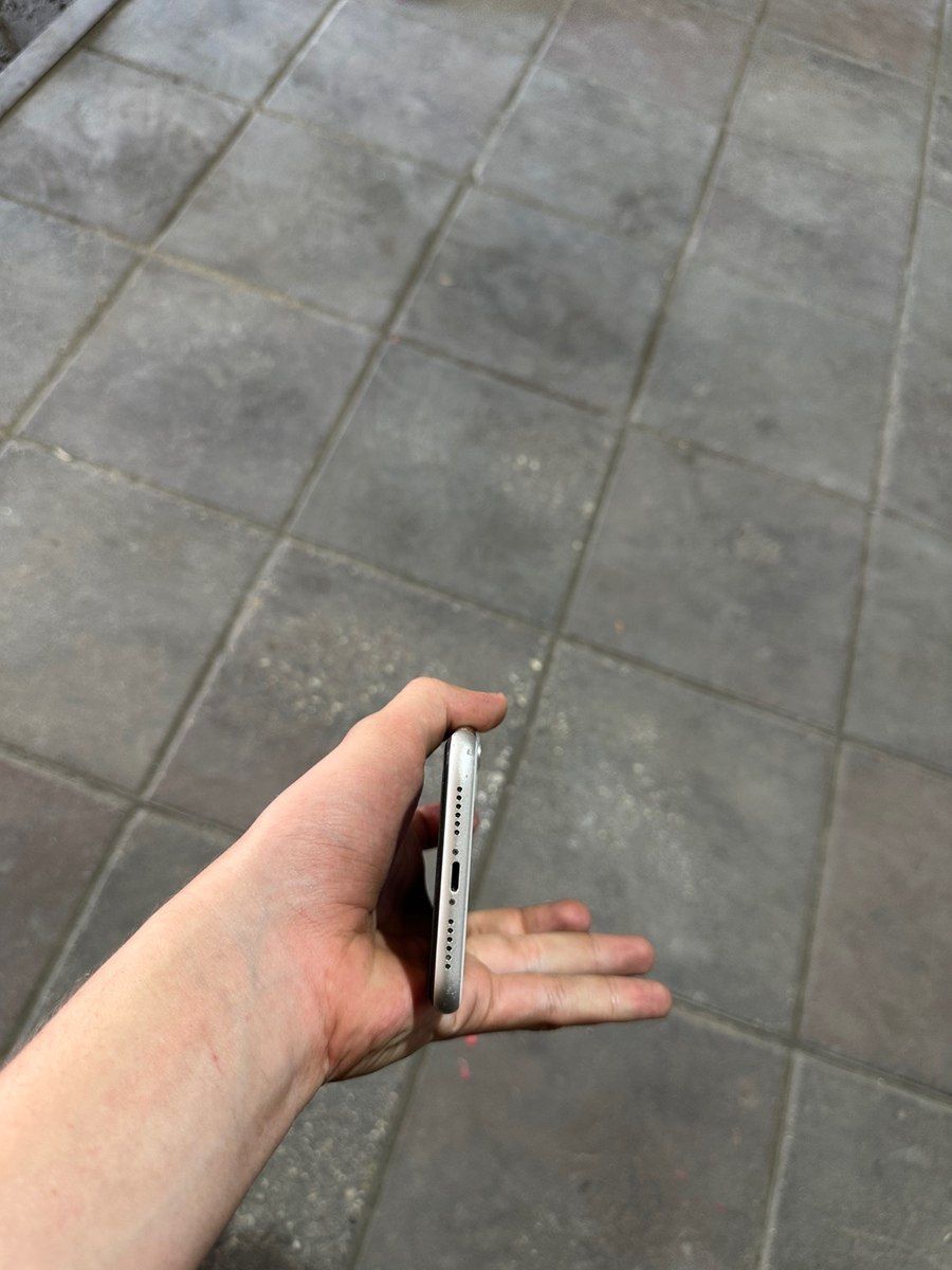 Apple iPhone 11 White 128GB/4GB — Mallar, Oğuz (3)