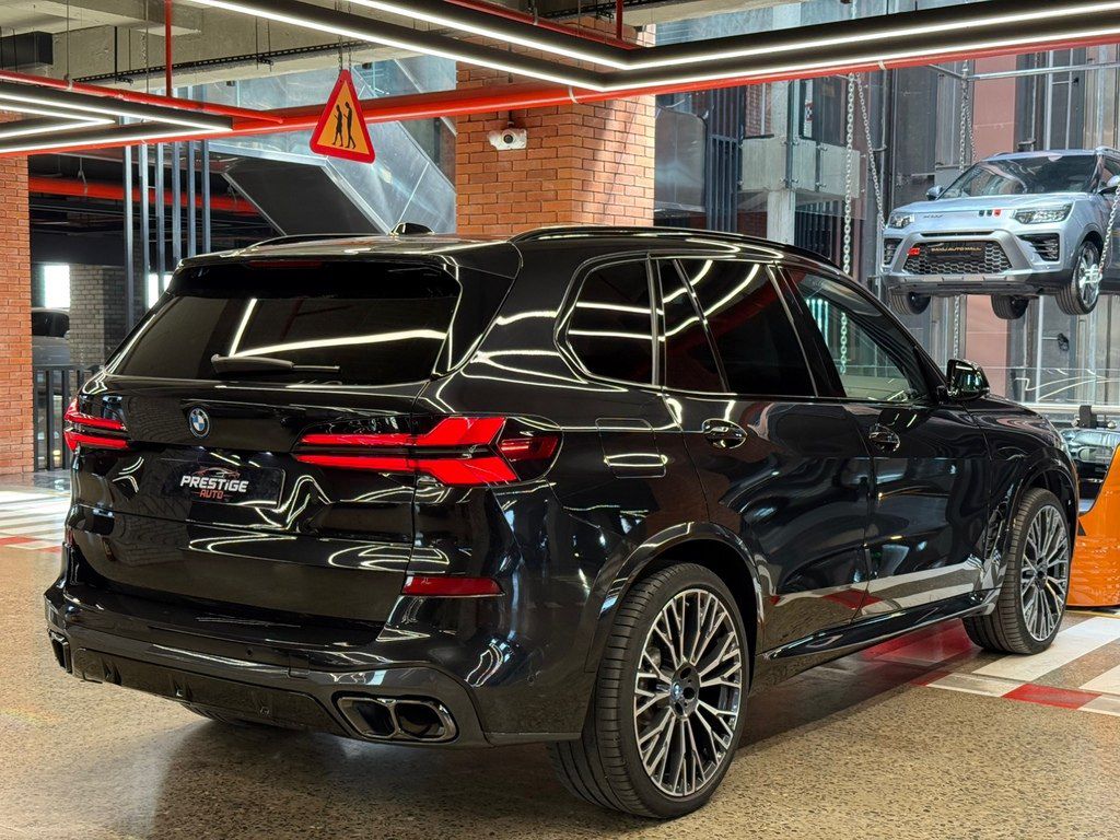 BMW X5, 3.0 L, 25.7 kWh, 2023 il, 40 000 km — Avtomobillər, Bakı (4)