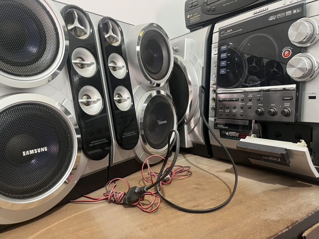 Samsung Mini Component Audio System – 3 DVD/DivX playback, USB Host • — Elektronika, Bakı