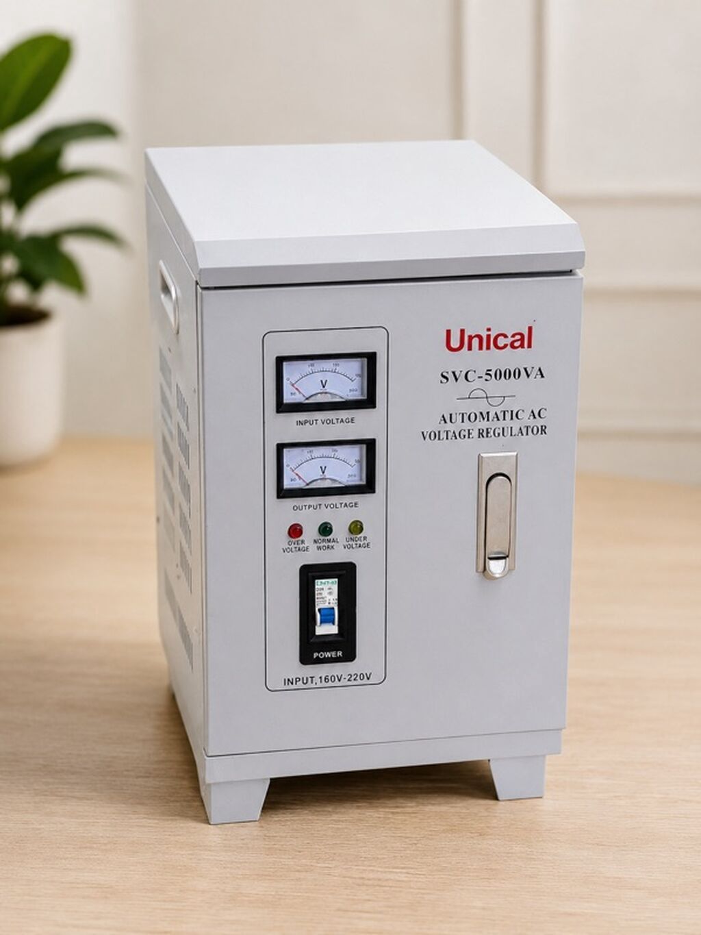 Unical SVC-5000VA – Avtomatik AC Gərginlik Tənzimləyicisi - Güc: 5000 — Mallar, Bakı