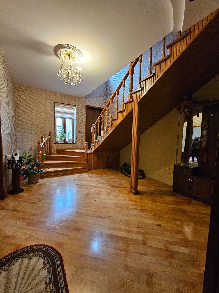 Satılır 5 otaqlı həyət evi/bağ evi 200 m² — Ev, villa, Bakı (3)