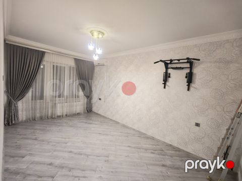 Satılır 3 otaqlı köhnə tikili 78 m²