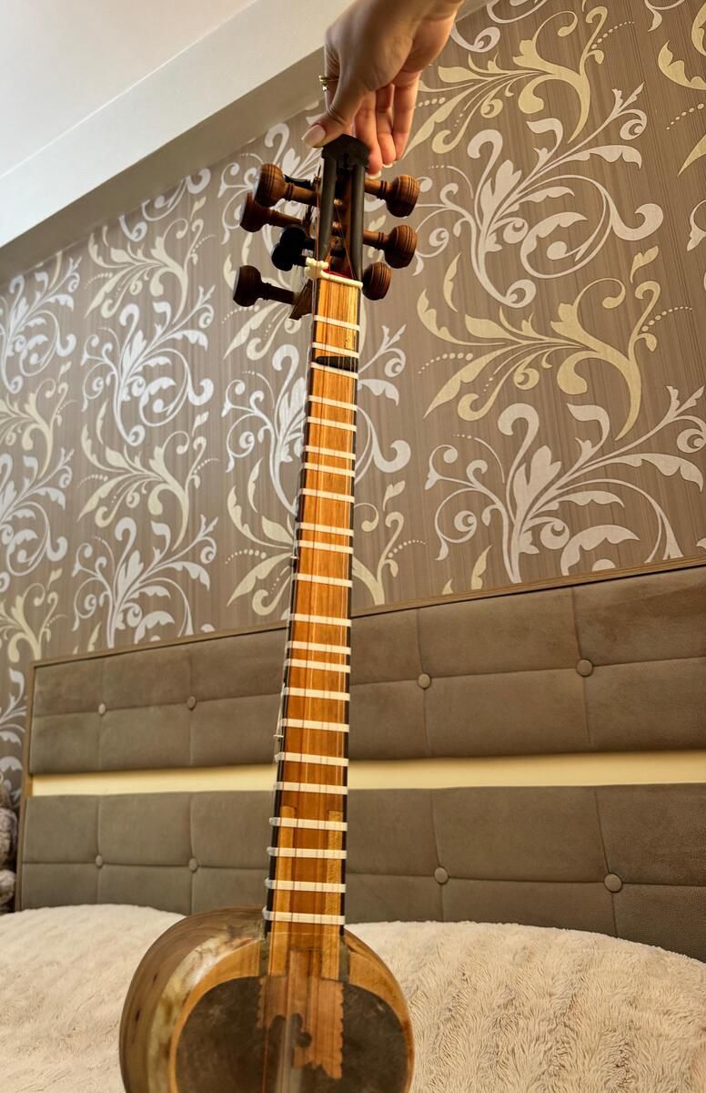 Tar — Musiqiə alətləri, Bakı (9)