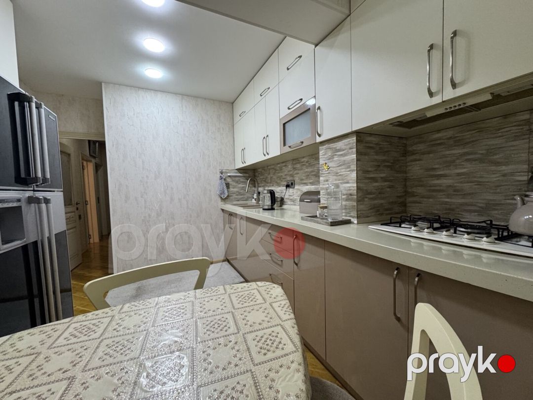 Satılır 3 otaqlı köhnə tikili 100 m² — Mənzil, Bakı (6)
