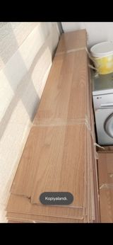*Roya*. Kod : 8986 Laminat satilir 45 kV, Ela veziyyetdedir — Напольные покрытия