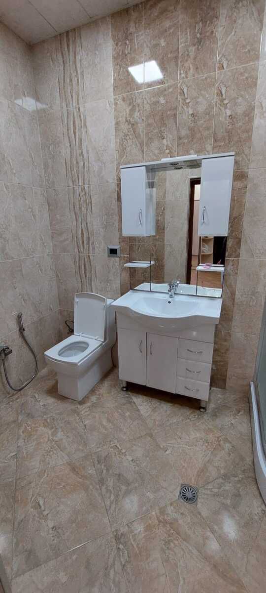 İcarəyə verilir 3 otaqlı yeni tikili 130 m² — Mənzil, Bakı (12)