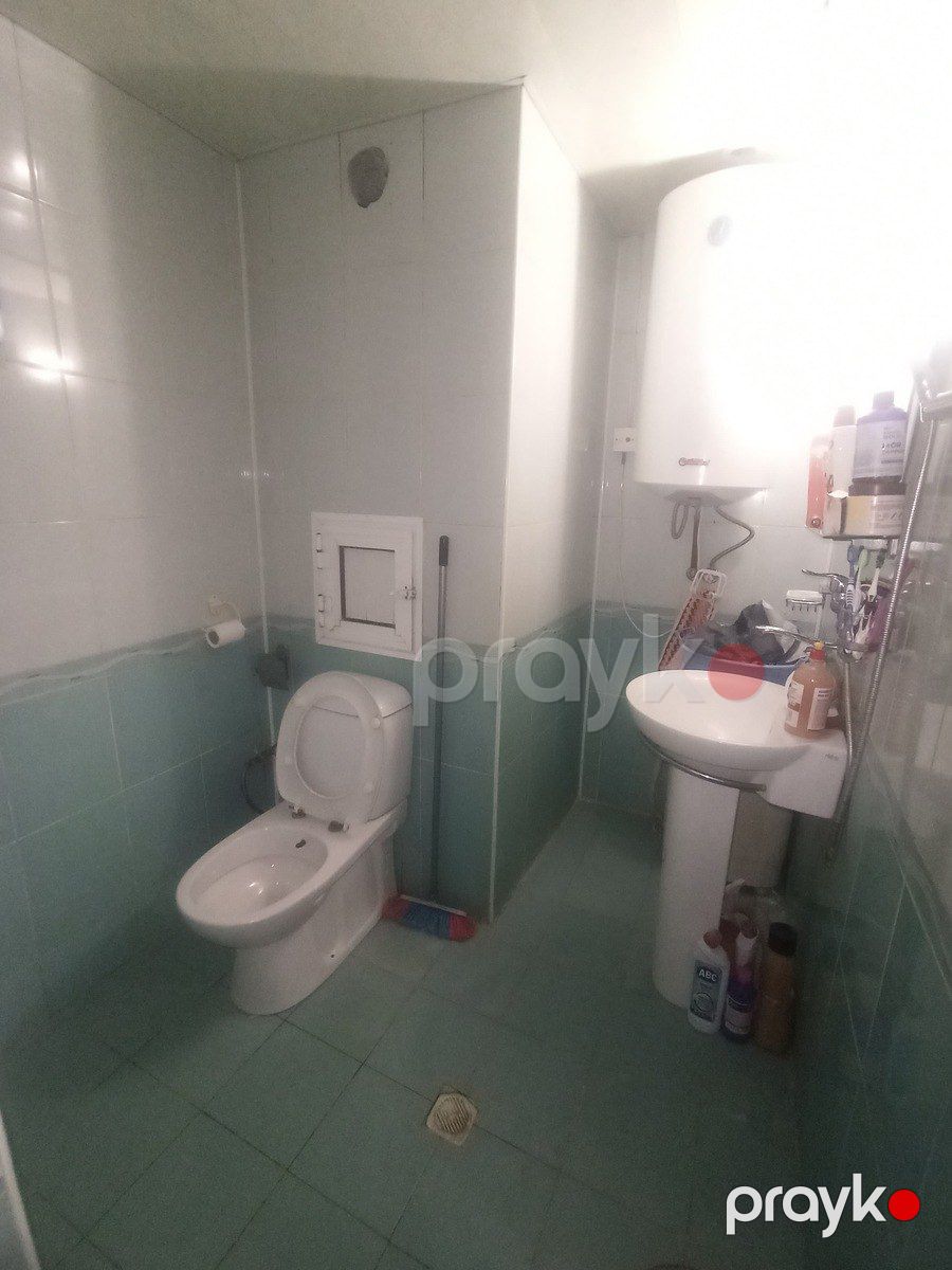 Satılır 3 otaqlı köhnə tikili 65 m² — Mənzil, Bakı (7)