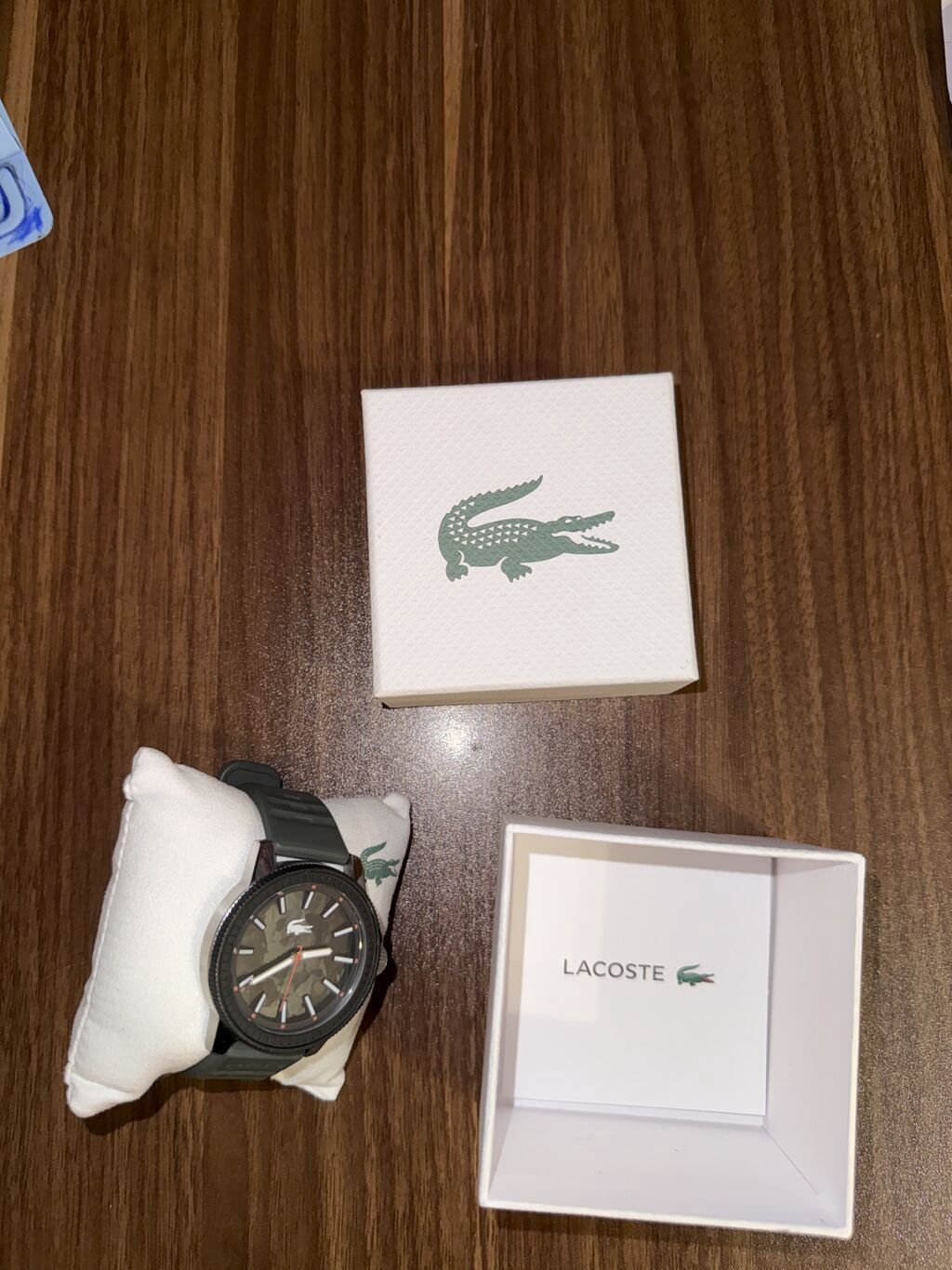 Lacoste kişi qol saatı - Rəng: tam qara (gövdə, çərçivə və silikon — Qol saatları, Saray
