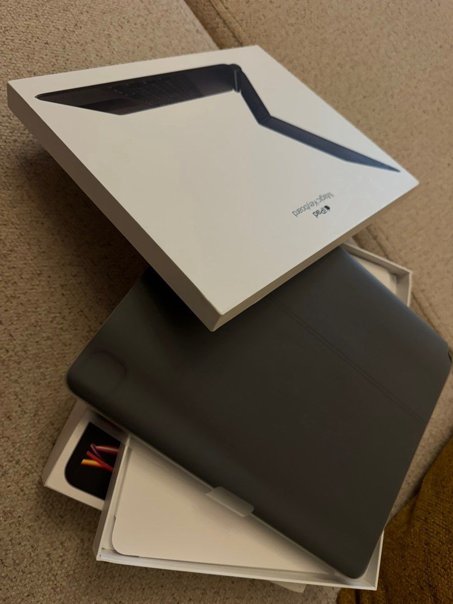Apple iPad Pro 12.9 / 2022 / 512GB — Elektronika, Bakı (6)