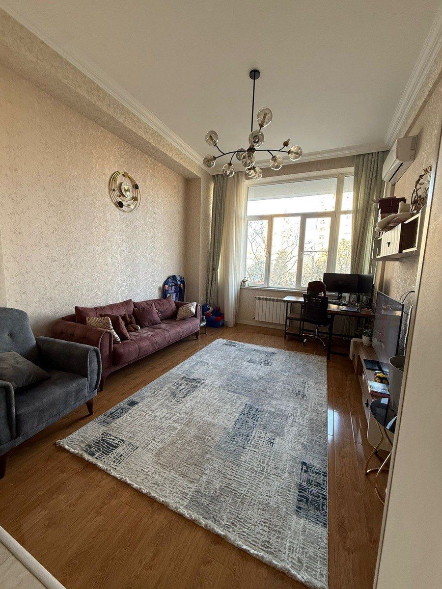 Satılır 3 otaqlı yeni tikili 105 m² — Mənzil, Bakı