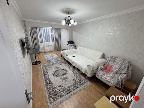 Satılır 2 otaqlı köhnə tikili 55 m²