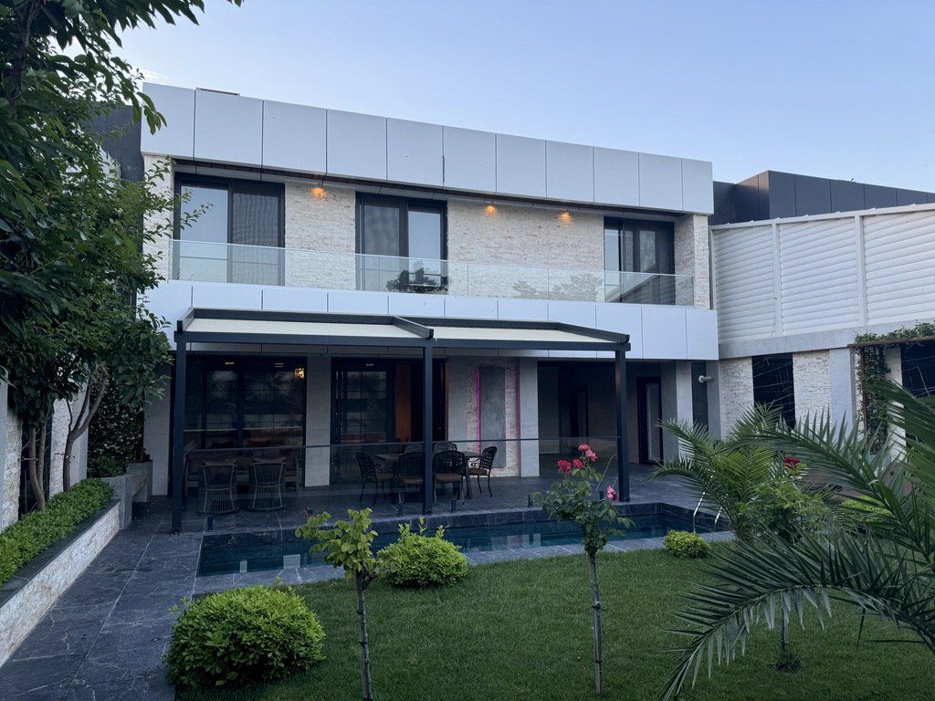 İcarəyə verilir 4 otaqlı həyət evi/bağ evi 300 m² — Ev, villa, Bakı (8)