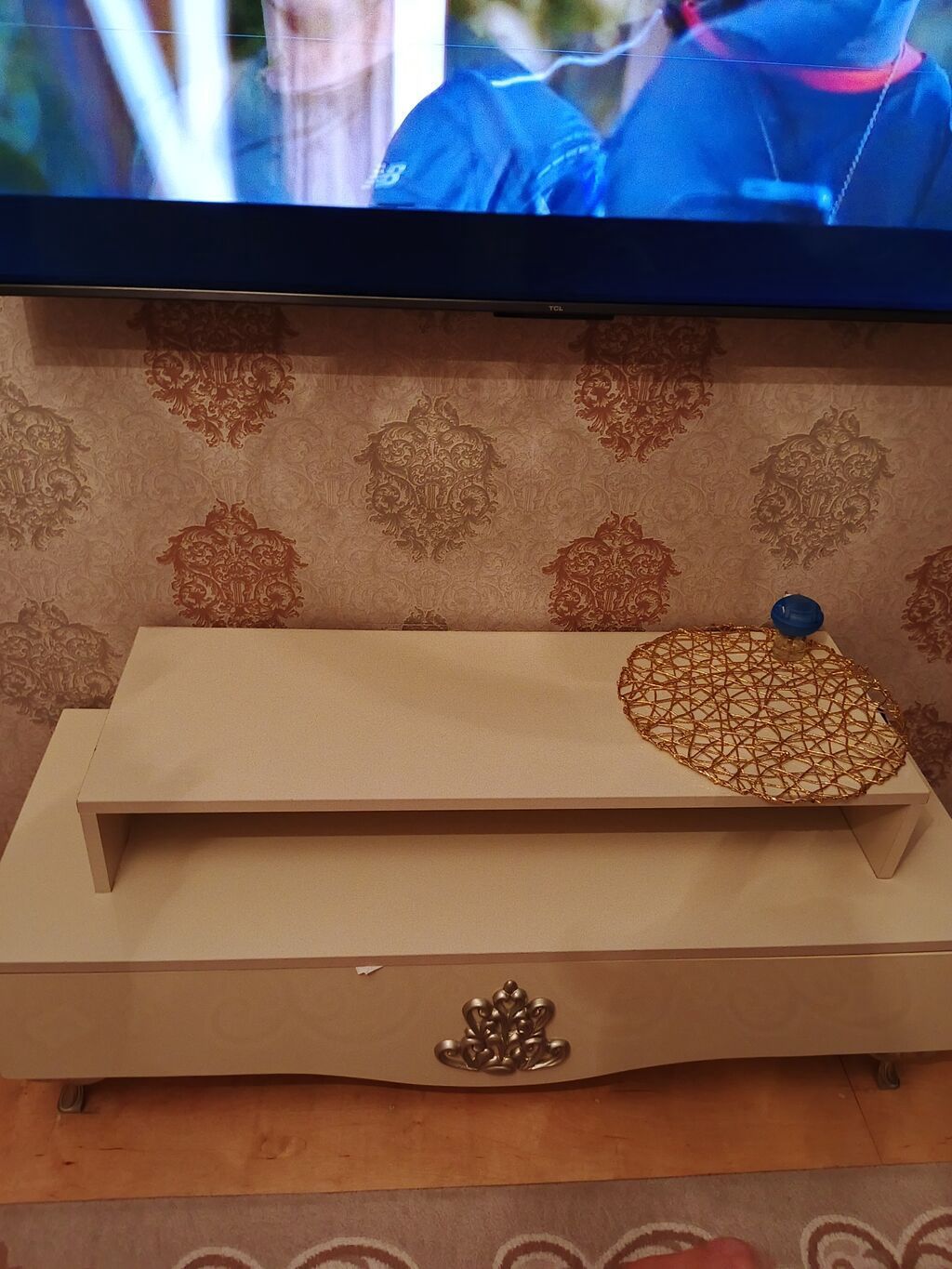 Yeni, Düz TV altlığı, Polkalı — Mebel, Bakı