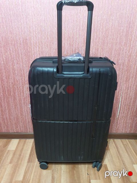 Səyahət çamadanı – böyük ölçü, sərt korpus - Rəng: qara - Korpus — Bakı