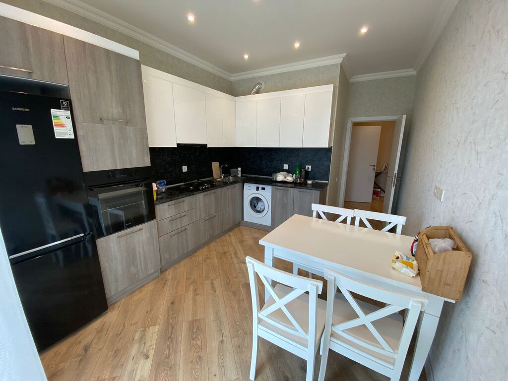İcarəyə verilir 3 otaqlı yeni tikili 130 m² — Mənzil, Bakı (8)