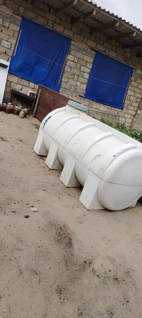 Plastik horizontal su çəni - qalın divarlı polietilen