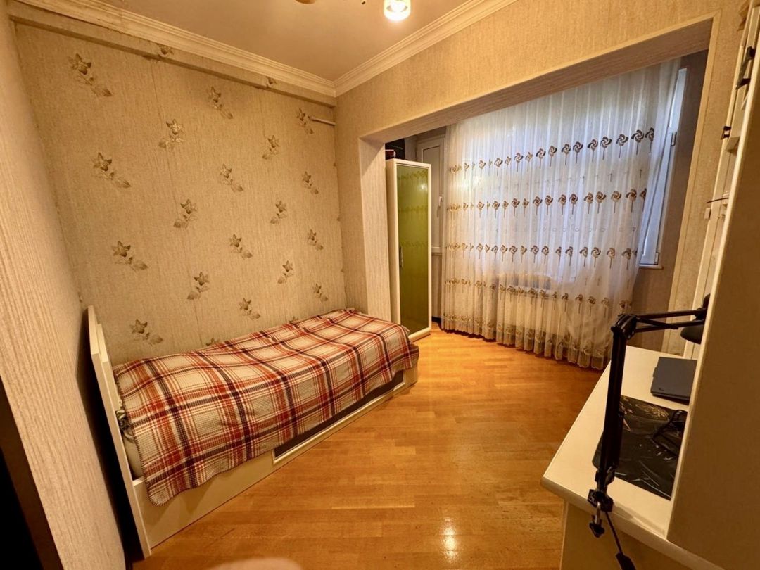 Satılır 5 otaqlı köhnə tikili 100 m² — Mənzil, Bakı (7)
