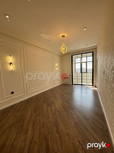 Satılır 3 otaqlı yeni tikili 86 m²