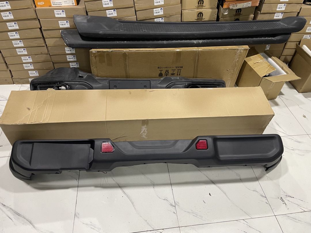 Jeep Wrangler arxa bumperi 2018-2025 — Ehtiyat hissələri və aksesuarlar, Bakı