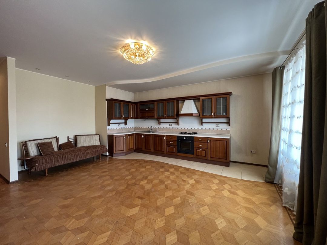 3-otaqlı yeni tikili, Yasamal r., 150 m² — Mənzil, Bakı (9)