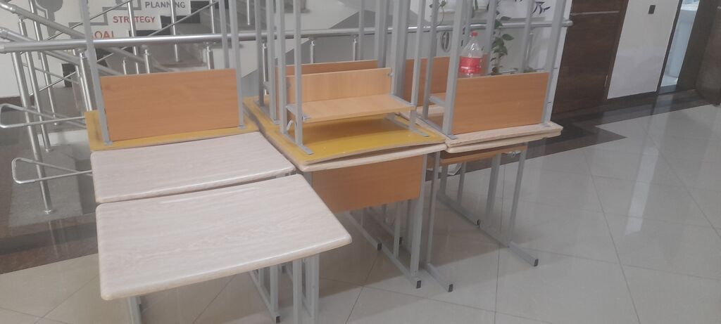 Tək nəfərlik məktəb partası və stulu dəsti - Stol: Açıq ağac — Mebel, Bakı (3)