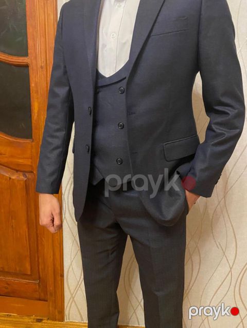Kişi kostyum dəsti – 3 parça - Rəng: tünd göy (navy) - Komplekt