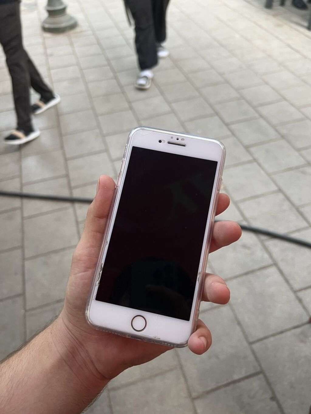 IPhone 8 Plus, Rose Gold, Barmaq izi — Apple iPhone, Gəncə (2)