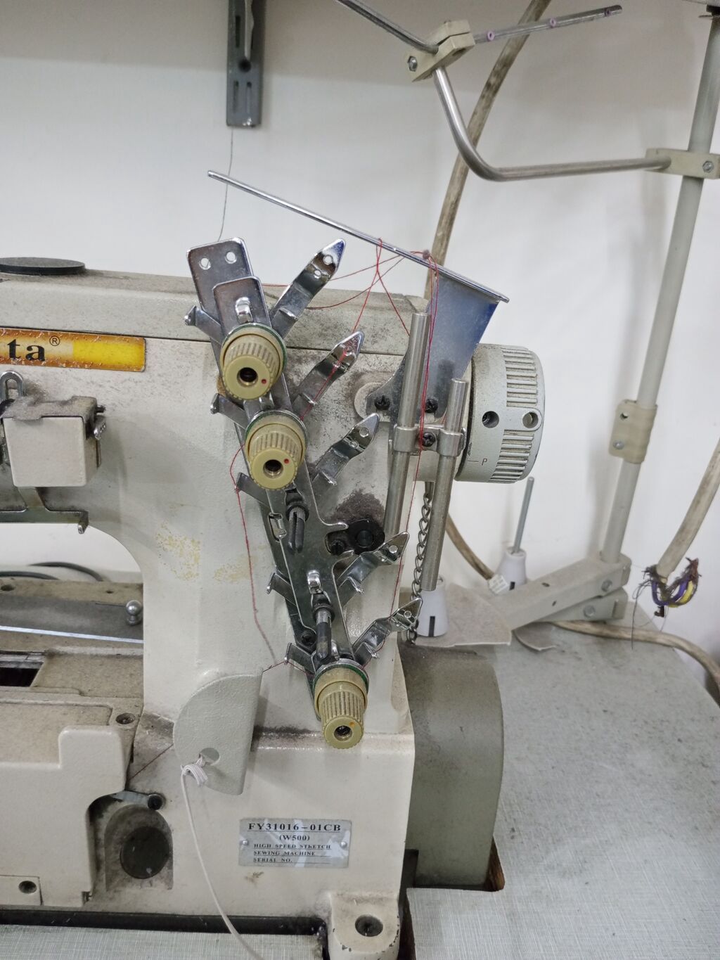 Tikiş maşını Yamata, İşlənmiş,Kompüter tikiş maşınları, 3 saplı, Pulsuz çatdırılma — Elektronika, Bakı (2)