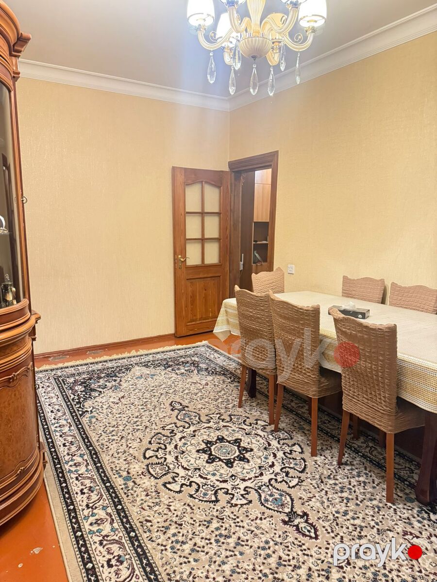 Satılır 4 otaqlı köhnə tikili 120 m² — Mənzil, Bakı (8)