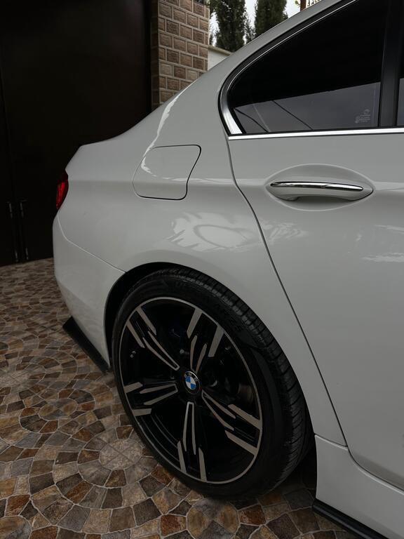 BMW 528, 2.0 L, 2015 il, 255 000 km — Avtomobillər, Bakı (9)
