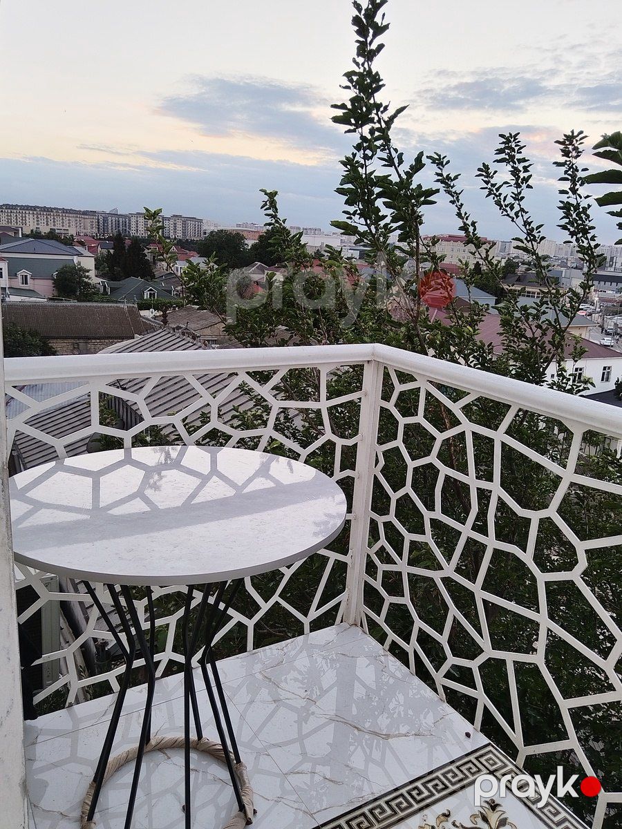 İcarəyə verilir 8 otaqlı yeni tikili 120 m² — Mənzil, Bakı (11)