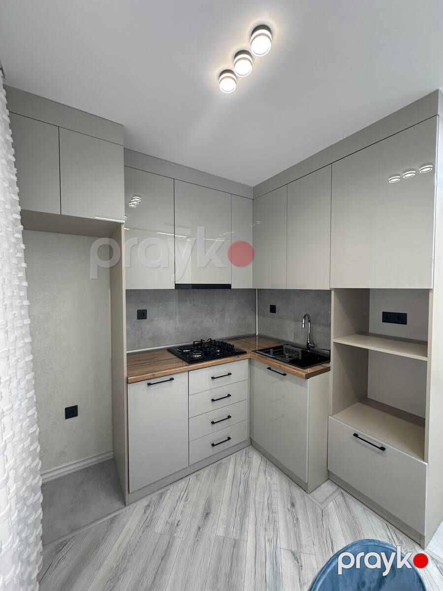 Satılır 2 otaqlı köhnə tikili 60 m² — Mənzil, Bakı (8)