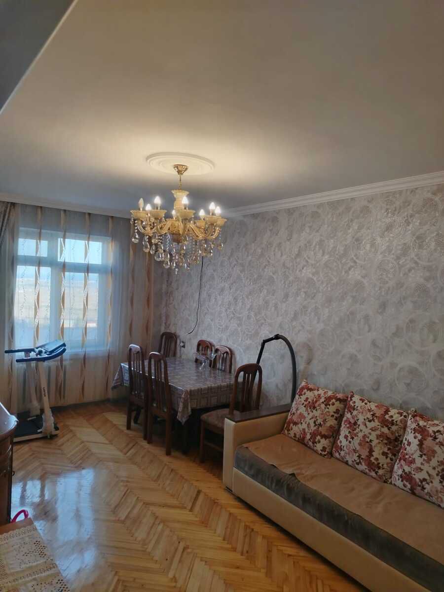 Satılır 2 otaqlı köhnə tikili 60 m² — Mənzil, Bakı