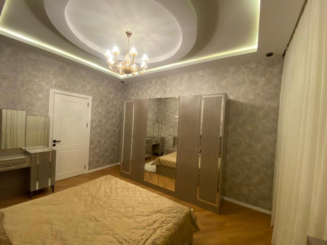 İcarəyə verilir 3 otaqlı yeni tikili 140 m² — Mənzil, Bakı (11)