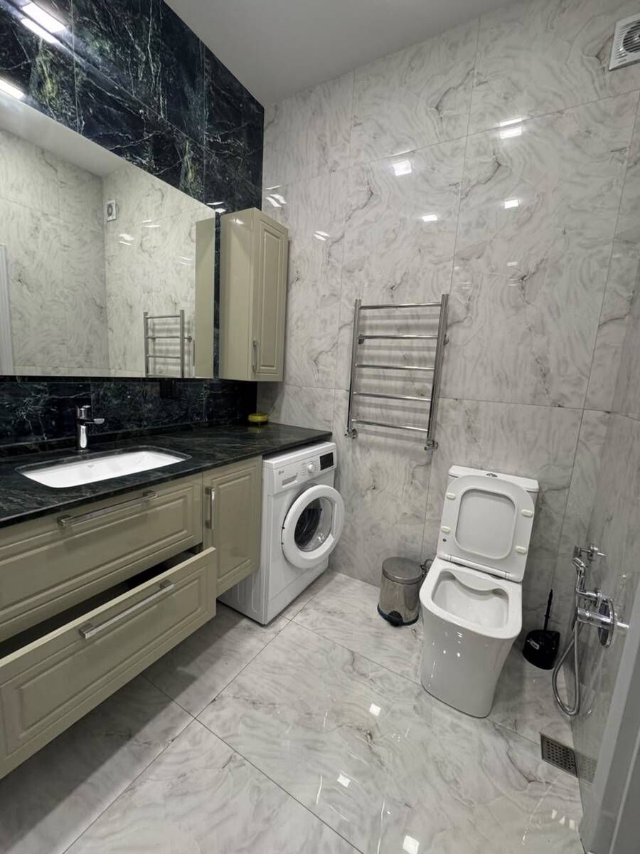 İcarəyə verilir 4 otaqlı yeni tikili 178 m² — Mənzil, Bakı (11)