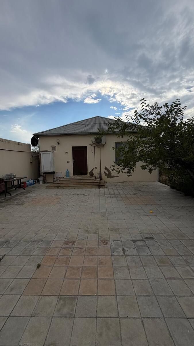 Həyət evi, Pirşağı qəs. — Daşınmaz əmlak, Bakı