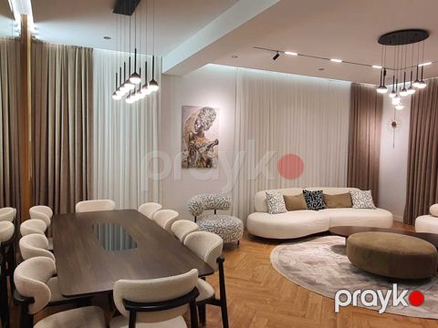 İcarəyə verilir 3 otaqlı yeni tikili 150 m²