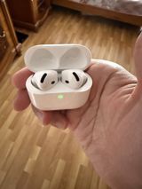 Apple AirPods 4 (standart) qulaqlıq — Наушники для смартфона