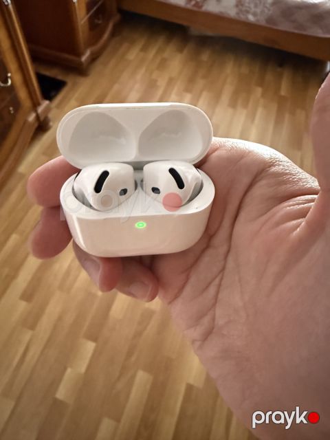 Apple AirPods 4 (standart) qulaqlıq — Smartfon üçün qulaqcıqlar