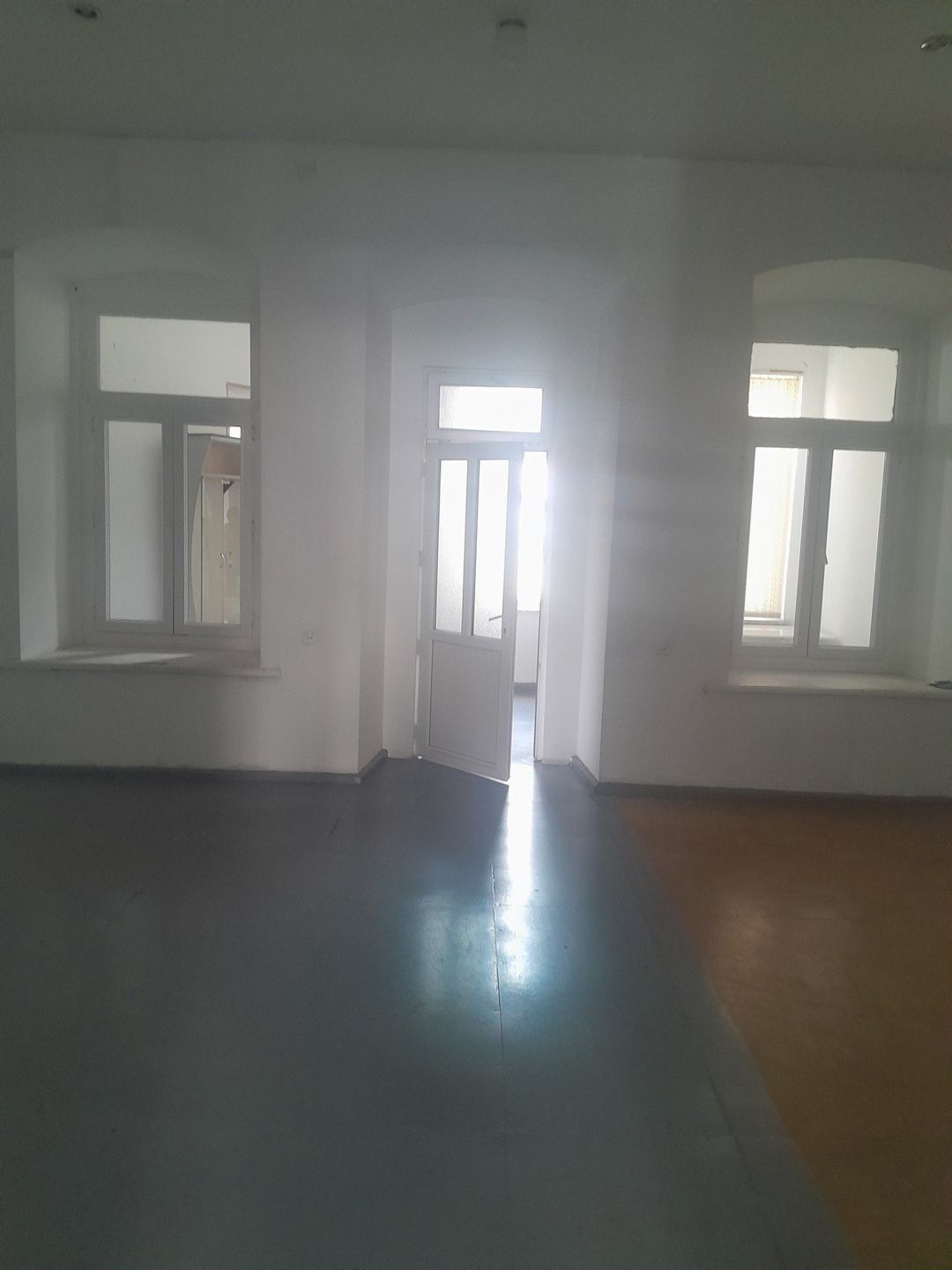 İcarəyə verilir obyekt 95 m² — Əmlak, Gəncə (2)