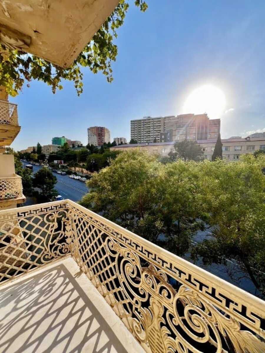 Satılır 2 otaqlı köhnə tikili 70 m² — Mənzil, Bakı (7)