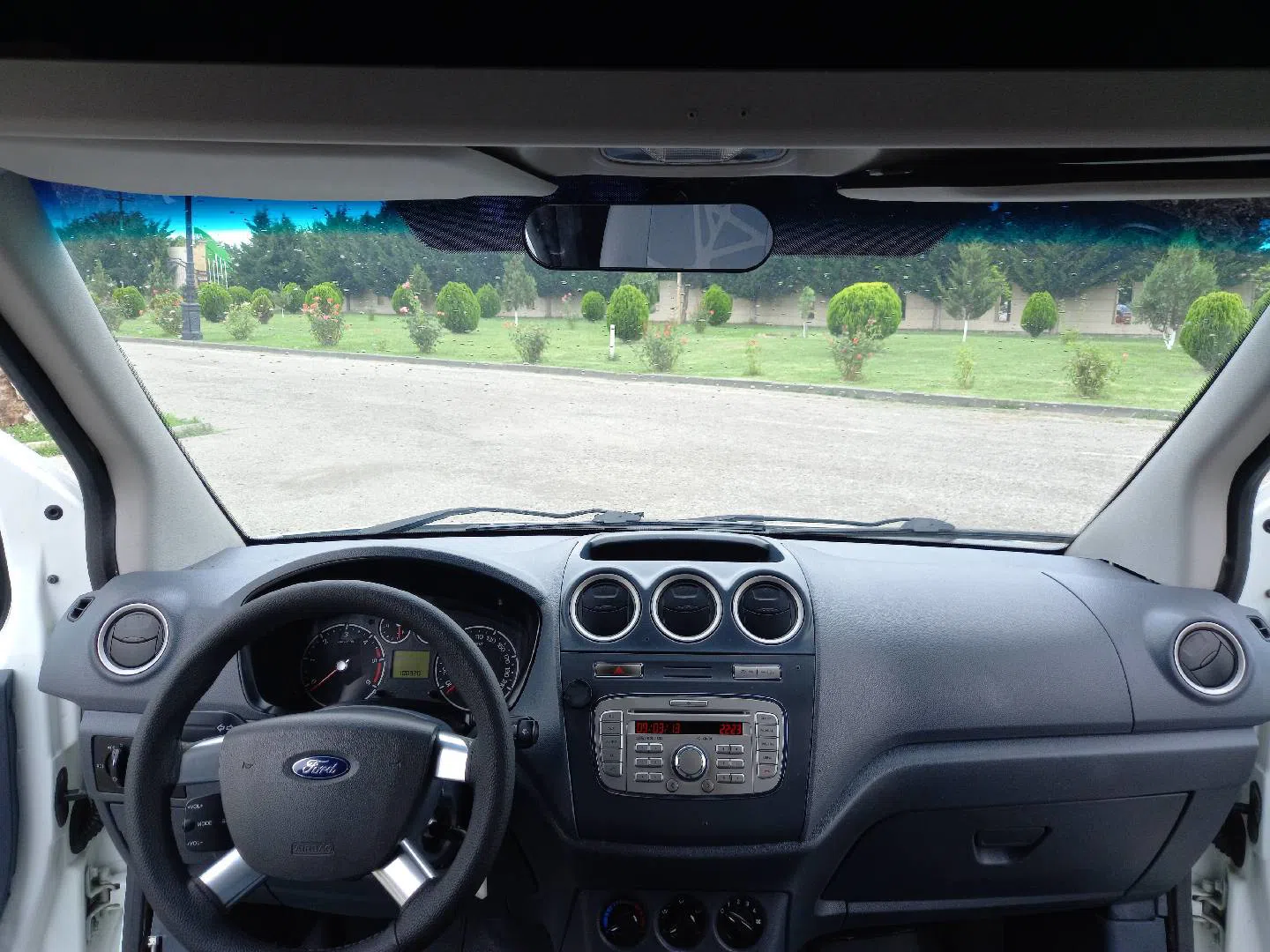 Ford Transit Connect kommersiya vasitəsi — Avto, Xaçmaz (4)
