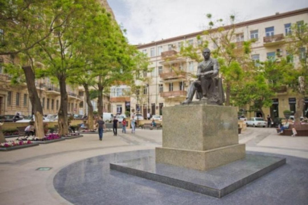 Satılır 2 otaqlı köhnə tikili 55 m² — Mənzil, Bakı
