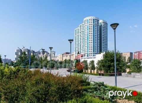 Satılır 3 otaqlı yeni tikili 136 m²